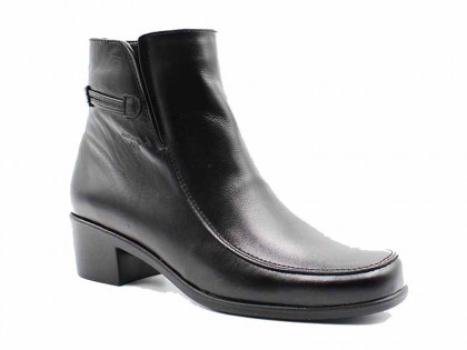 Short Boots